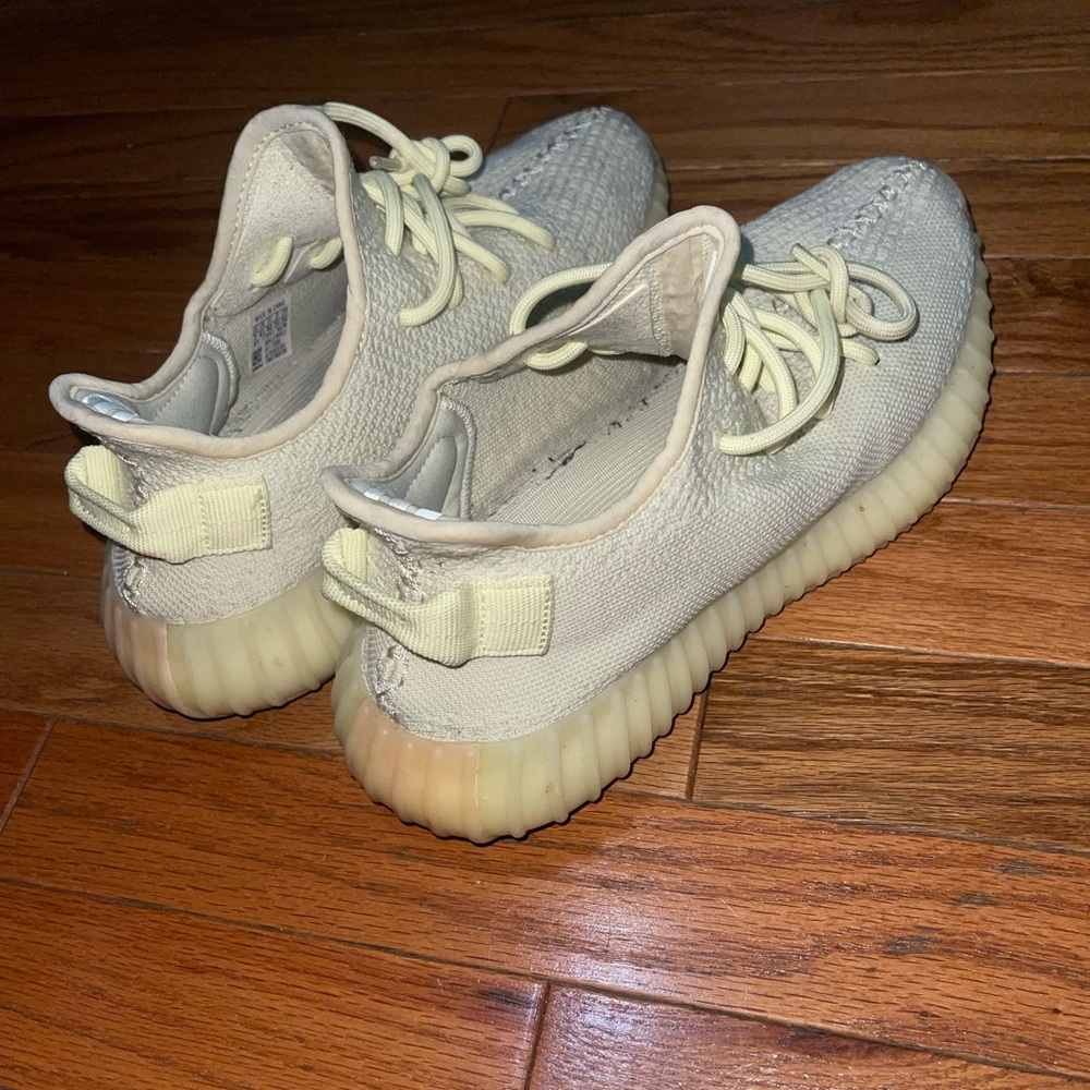 Adidas Yeezy Boots 350 V2 Butter